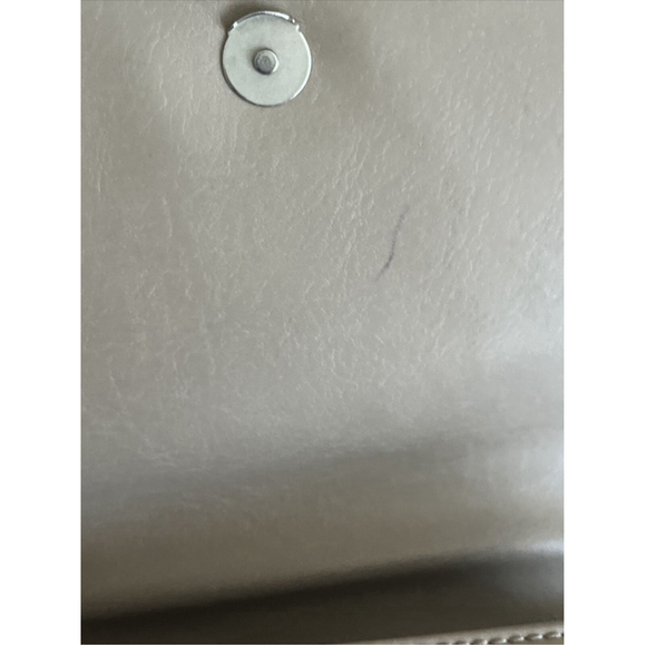 MATT & NAT Vegan Leather Crossbody Flap Over Adjustable Strap Beige Tan - Picture 6 of 8